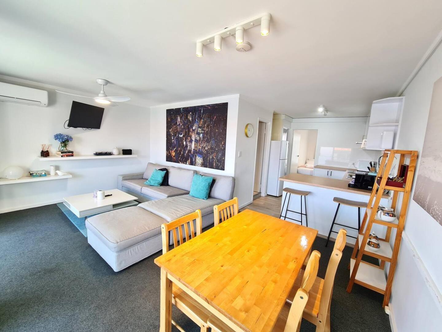 Chic 2 Bed Apartment On Scarborough Beach Perth Luaran gambar